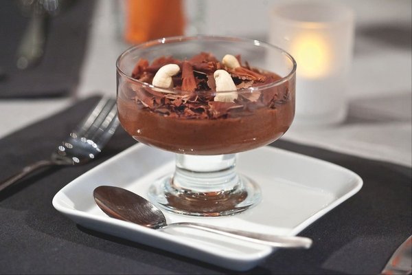 Lou Lou Zanzibar: Belgian Flavors & Rooftop Dining Delight